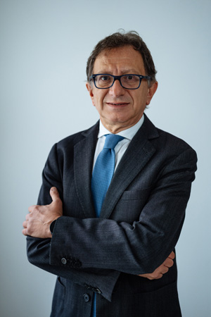 https://vslclub.com/wp-content/uploads/2025/12/Fabrizio-Vettosi-VSL-Club-1.jpg